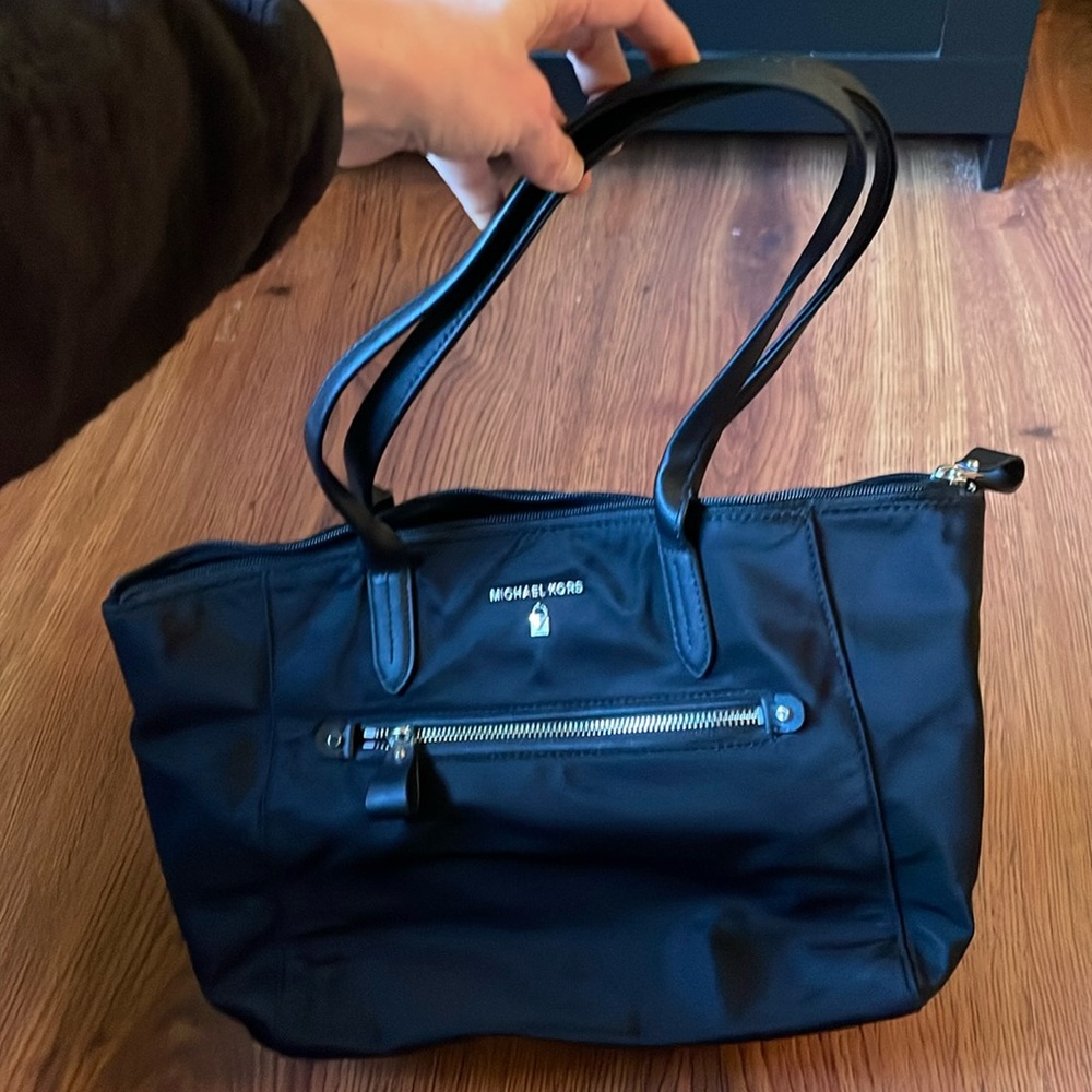 Michael Kors tote